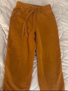 Lululemon sweatpants